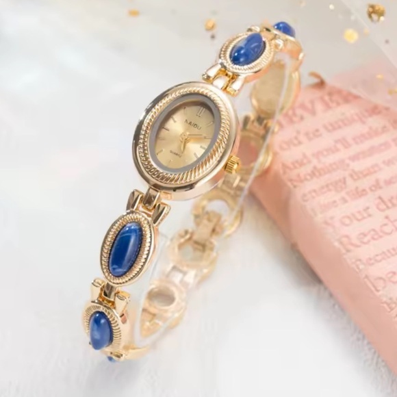 Vintage Lapis Lazuli Oval Gold Bracelet Watch main image 6